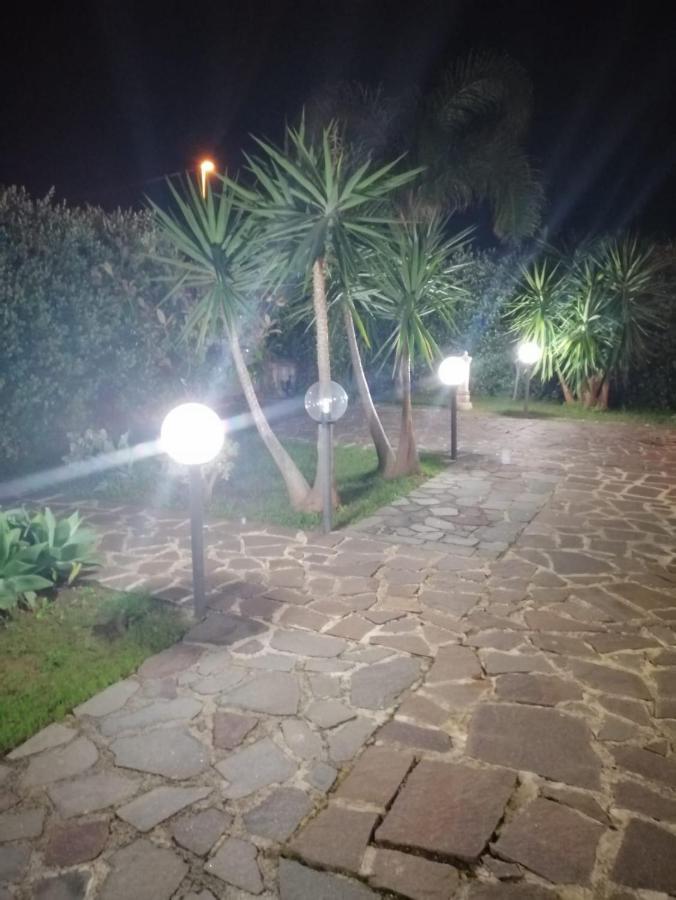 Villa Cavalluccio Marino Con Piscina Idromassaggio Carini Exterior photo