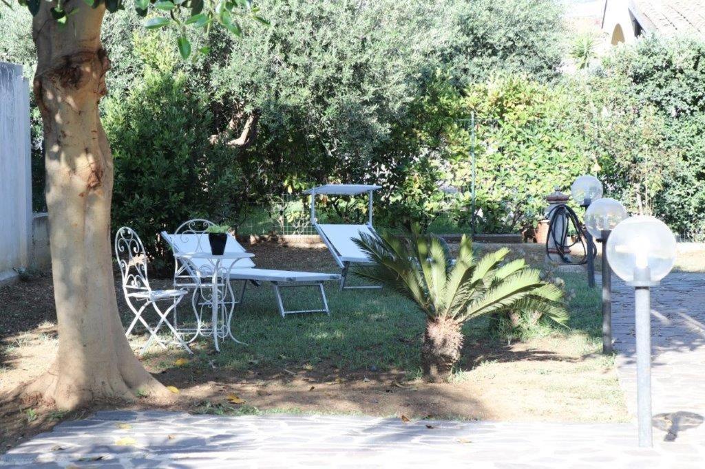 Villa Cavalluccio Marino Con Piscina Idromassaggio Carini Exterior photo